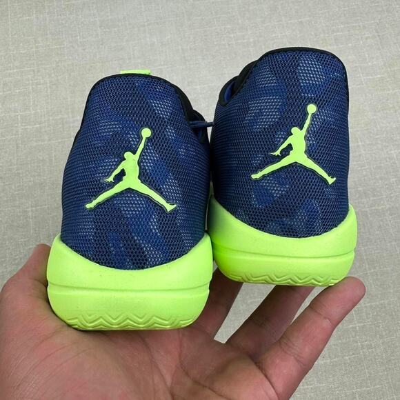 2015 Jordan Eclipse "Insignia Blue" Women 7.5 - Picture 5 of 5